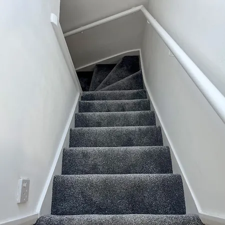 Hildas Hideaway וויטבי